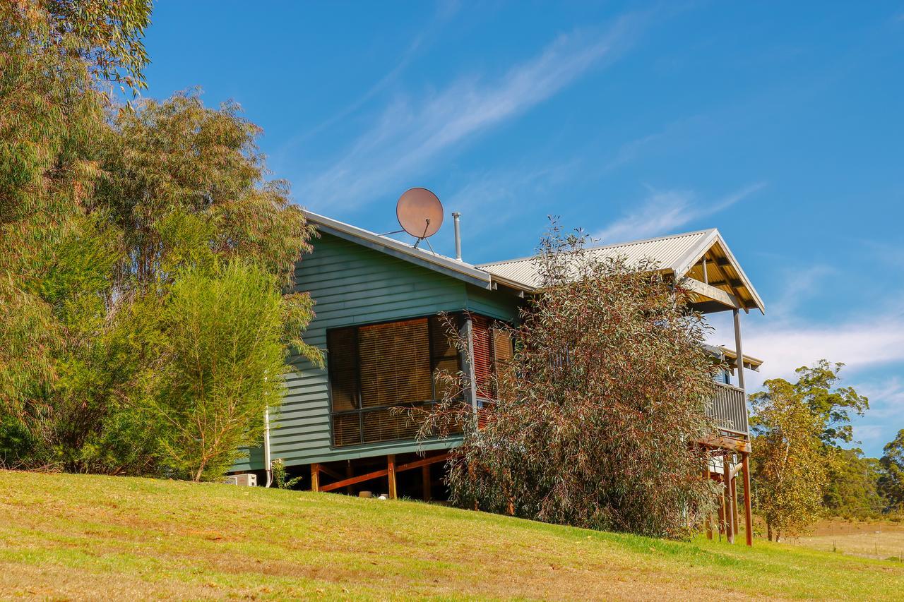 Rainbow Trail Chalets Pemberton Exterior foto